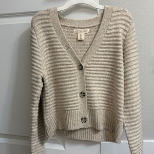 Sweater Weather 🍁🍂 NWOT Striped Beige Button-Up Cardigan